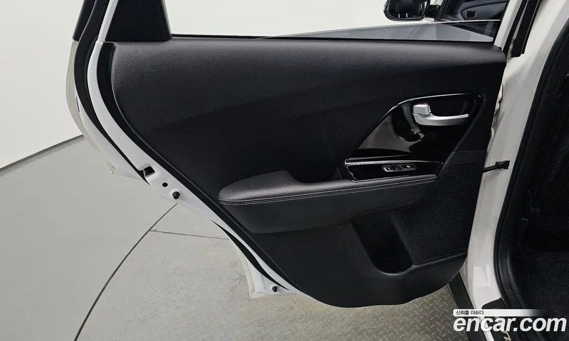 Kia Niro 2018 1.6 АКПП, фото 14 Kia Niro 2018 1.6 АКПП, фото 14