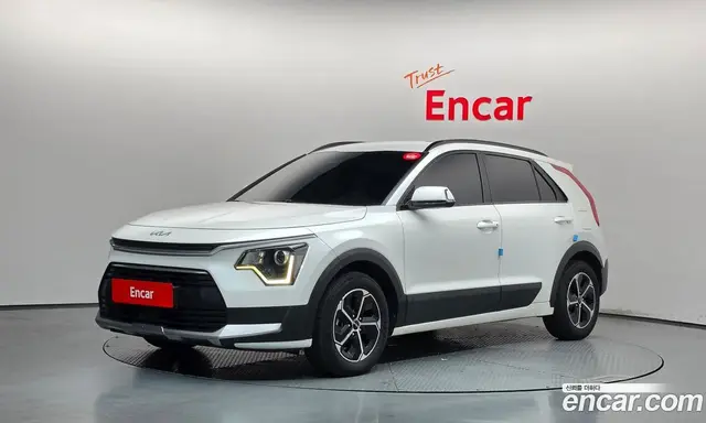 Kia Niro, 2022, 121 878 км