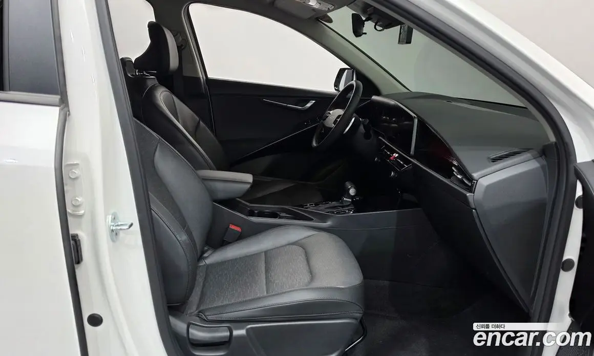 Kia Niro 2022 1.6 АКПП, фото 16 Kia Niro 2022 1.6 АКПП, фото 16
