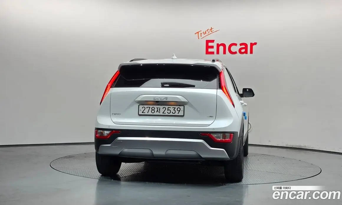 Kia Niro 2022 1.6 АКПП, фото 4 Kia Niro 2022 1.6 АКПП, фото 4