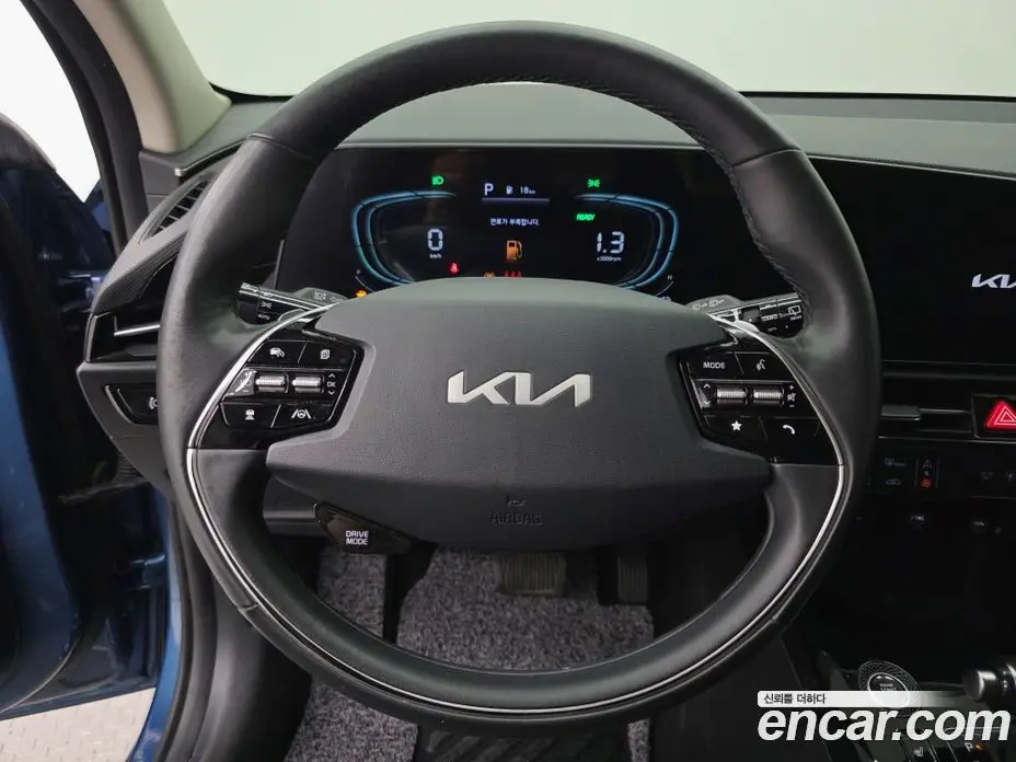 Kia Niro 2023 1.6 АКПП, фото 12
