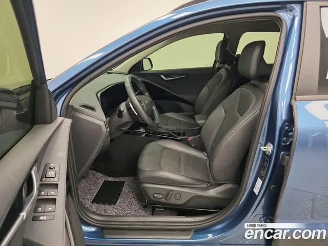 Kia Niro 2023 1.6 АКПП, миниатюра 9