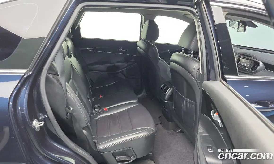 Kia Sorento 2019 2.0 АКПП, фото 12