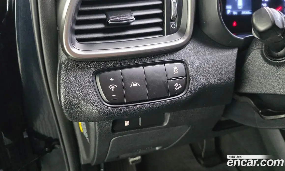 Kia Sorento 2019 2.0 АКПП, фото 15