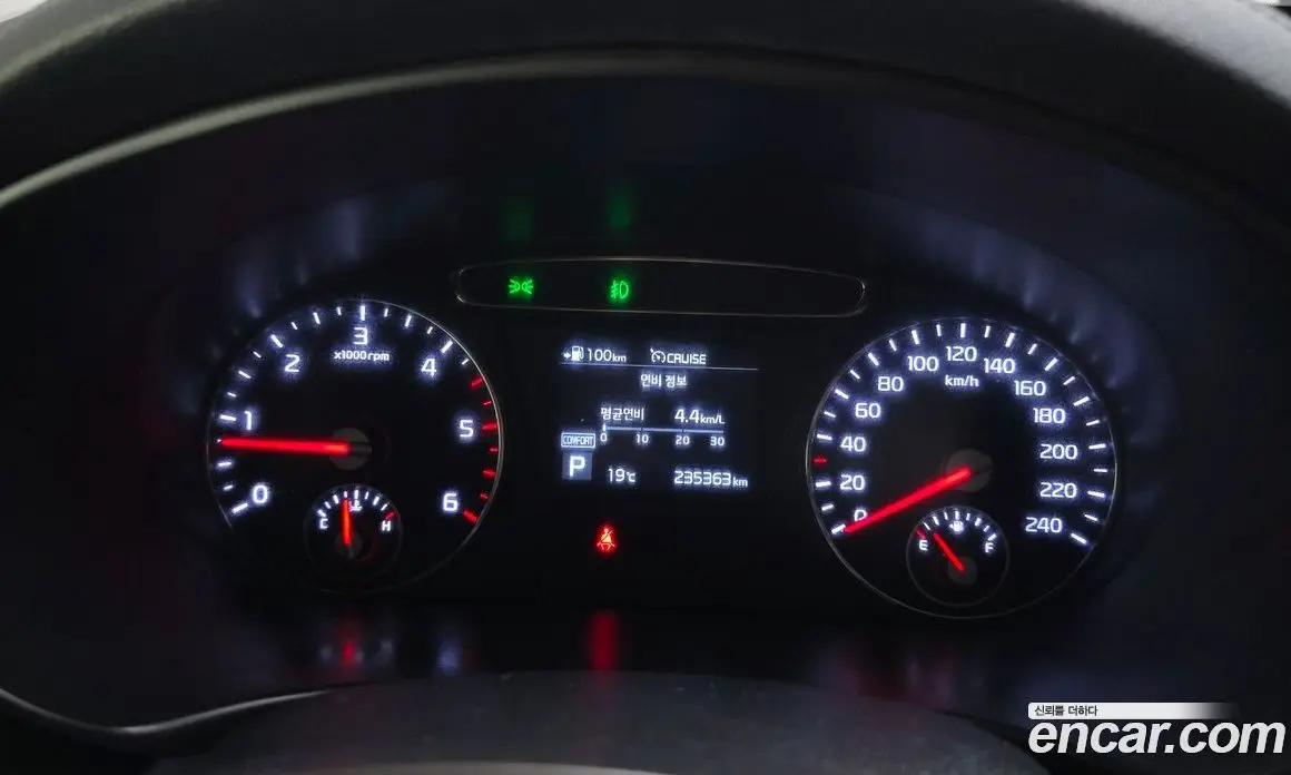 Kia Sorento 2019 2.0 АКПП, фото 8