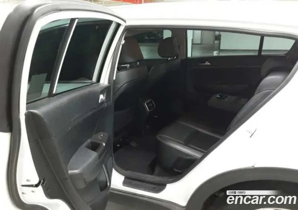 Kia Sportage 2021 1.6 АКПП, фото 11