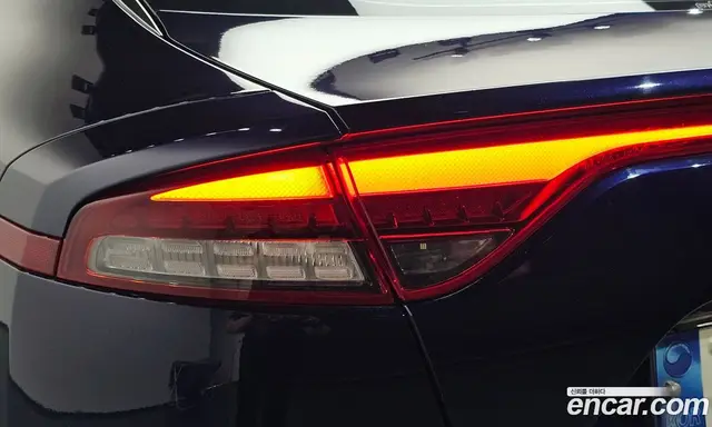 Kia Stinger 2021 2.5 АКПП, миниатюра 9