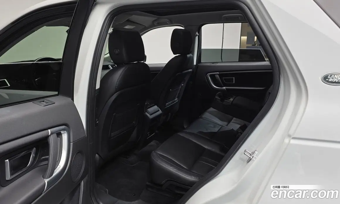 Land Rover Discovery Sport 2019 2.0 АКПП, фото 15