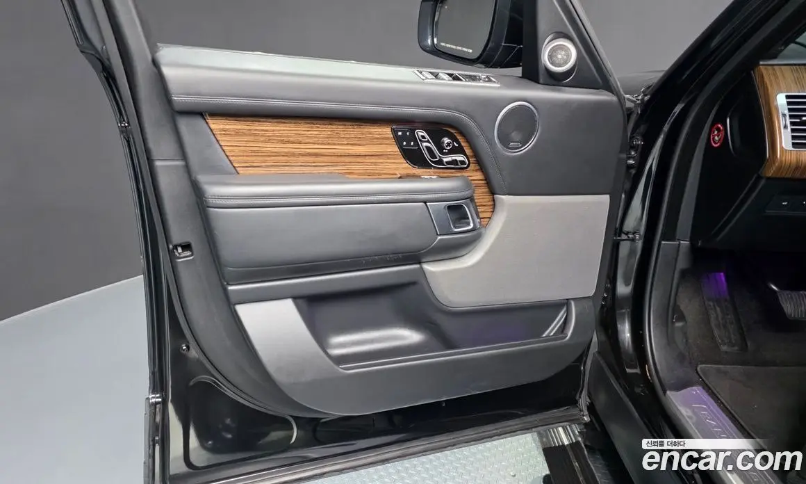 Land Rover Range Rover 2018 4.4 АКПП, фото 14