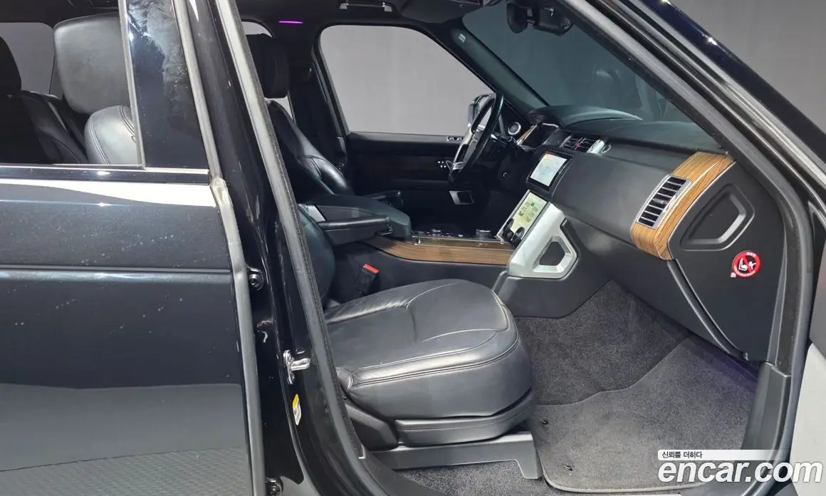 Land Rover Range Rover 2018 4.4 АКПП, фото 17