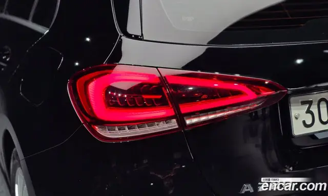 Mercedes-Benz A-Class 2019 2.0 АКПП, миниатюра 8