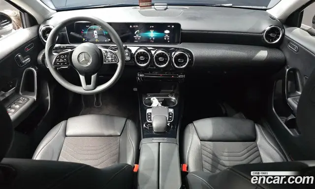 Mercedes-Benz A-Class 2019 2.0 АКПП, миниатюра 9