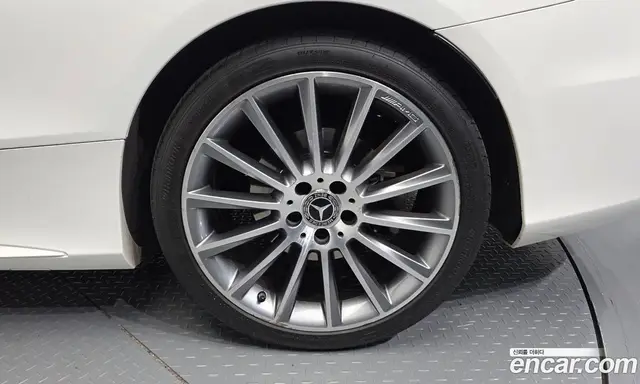 Mercedes-Benz C-Class 2018 2.0 АКПП, миниатюра 5 Mercedes-Benz C-Class 2018 2.0 АКПП, миниатюра 5