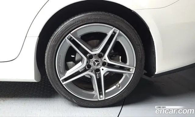 Mercedes-Benz CLS-Class 2023 2.0 АКПП, миниатюра 7