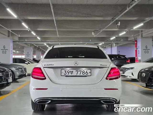 Mercedes-Benz E-Class 2017 1.9 АКПП, миниатюра 3