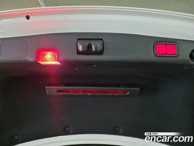 Mercedes-Benz E-Class 2017 1.9 АКПП, миниатюра 6