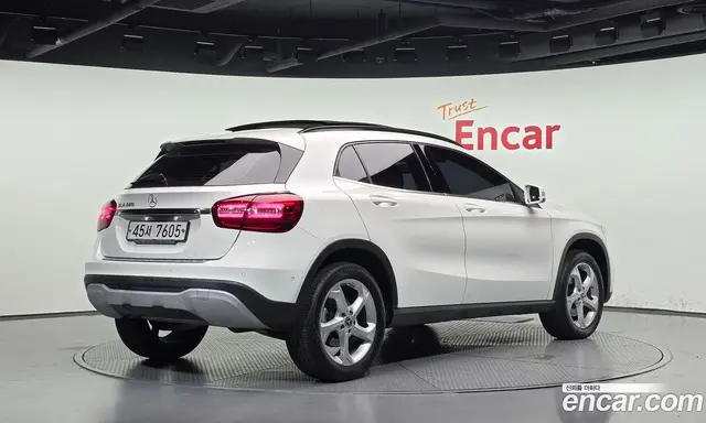 Mercedes-Benz GLA-Class 2017 2.0 АКПП, миниатюра 2