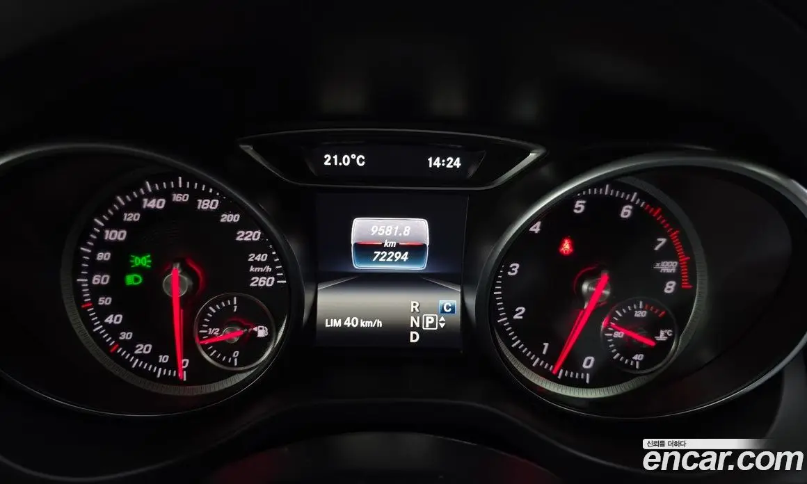 Mercedes-Benz GLA-Class 2017 2.0 АКПП, фото 11