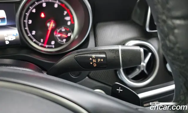 Mercedes-Benz GLA-Class 2017 2.0 АКПП, миниатюра 12