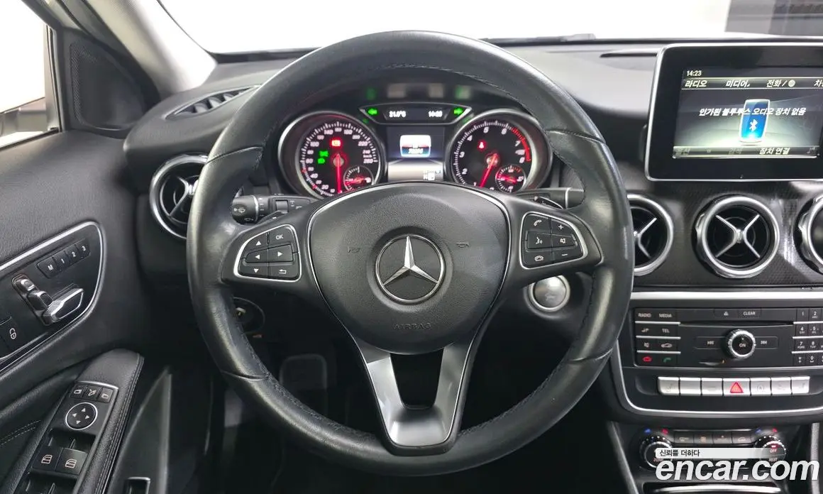 Mercedes-Benz GLA-Class 2017 2.0 АКПП, фото 19