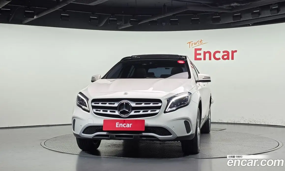 Mercedes-Benz GLA-Class 2017 2.0 АКПП, фото 3