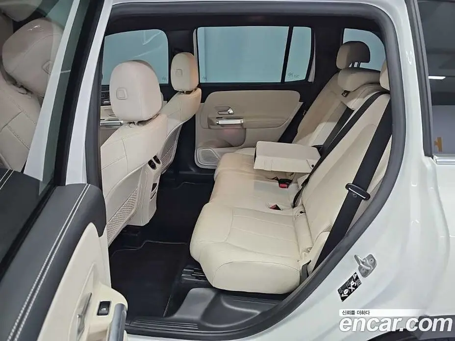 Mercedes-Benz GLB-Class 2024 1.9 АКПП, фото 12