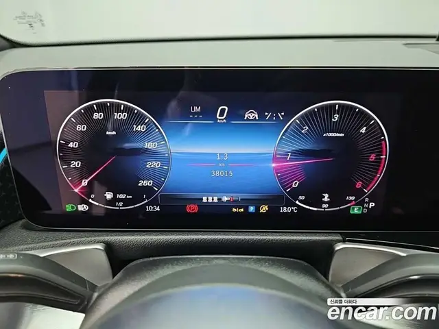 Mercedes-Benz GLB-Class 2024 1.9 АКПП, миниатюра 6