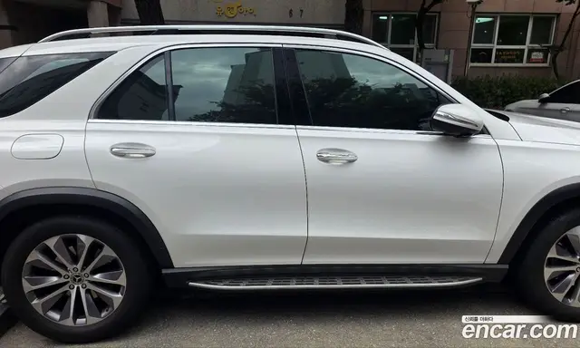 Mercedes-Benz GLE-Class 2022 2.0 АКПП, миниатюра 2