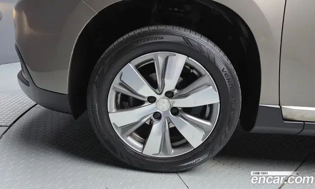 Peugeot 2008 2016 1.6 АКПП, миниатюра 5