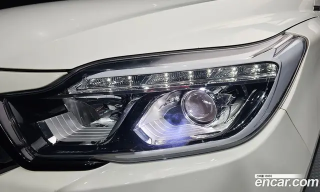 SsangYong Rexton 2018 2.2 АКПП, миниатюра 7
