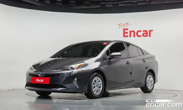 Toyota Prius, 2018, 183 664 км