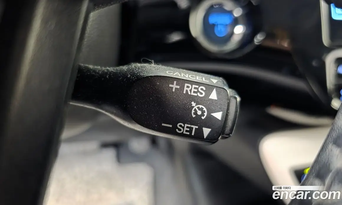 Toyota Prius 2018 1.8 АКПП, фото 18