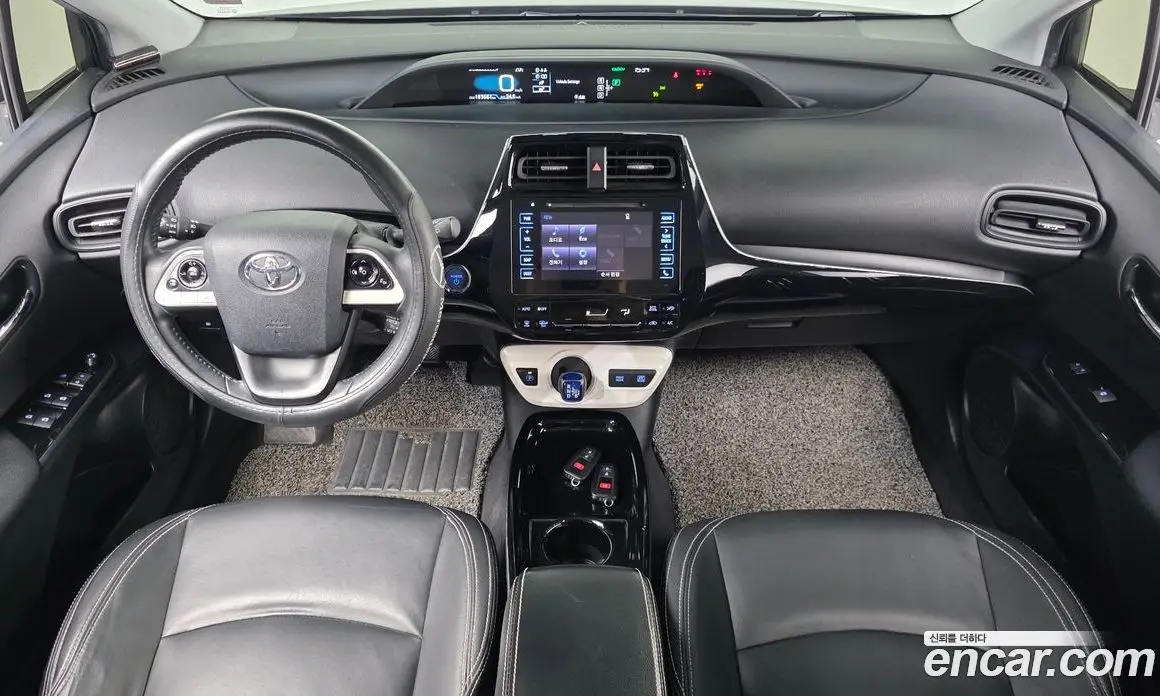 Toyota Prius 2018 1.8 АКПП, фото 7