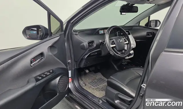 Toyota Prius 2018 1.8 АКПП, миниатюра 10