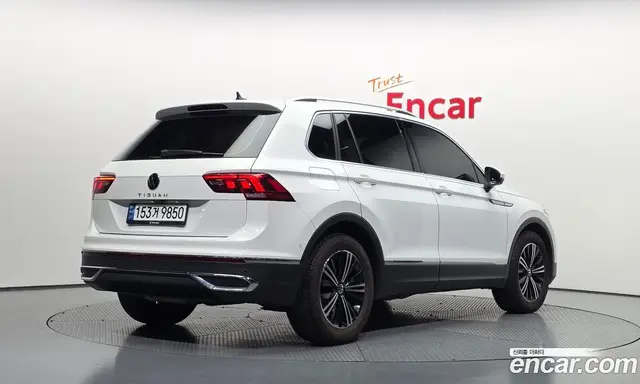 Volkswagen Tiguan 2023 2.0 АКПП, миниатюра 2