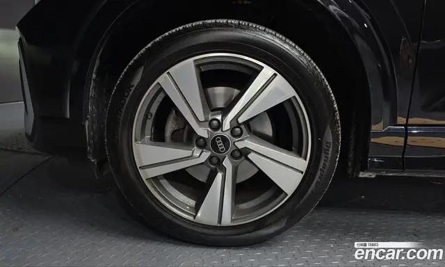 Audi Q2 2023 2.0 АКПП, миниатюра 4