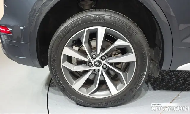 Audi Q5 2023 2.0 АКПП, миниатюра 4 Audi Q5 2023 2.0 АКПП, миниатюра 4