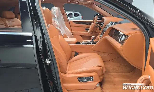 Bentley Bentayga 2018 6.0 АКПП, миниатюра 11