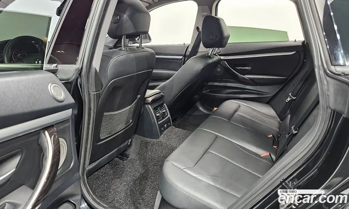 BMW 3 серия 2015 2.0 АКПП, фото 17 BMW 3 серия 2015 2.0 АКПП, фото 17
