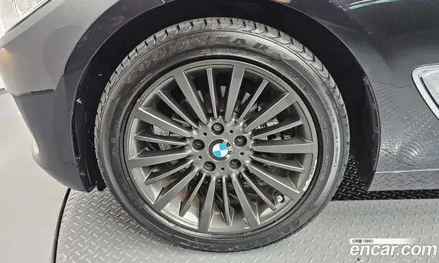 BMW 3 серия 2015 2.0 АКПП, миниатюра 4 BMW 3 серия 2015 2.0 АКПП, миниатюра 4