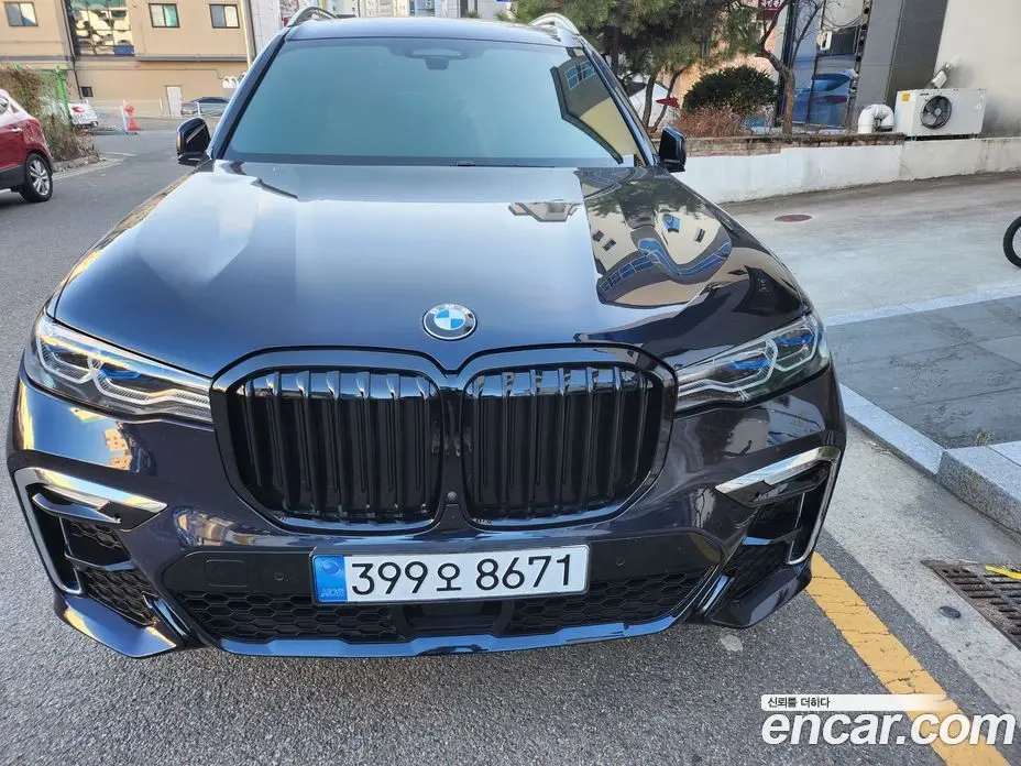 BMW X7 2021 3.0 АКПП, фото 3