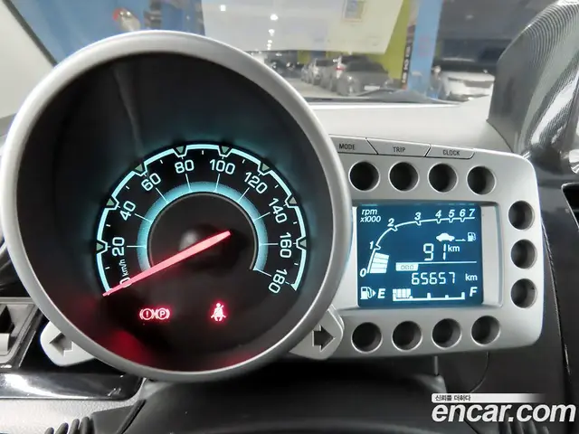 Chevrolet Spark 2011 1.0 АКПП, миниатюра 9