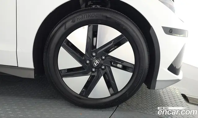 Hyundai Ioniq 6 2024 0.1 АКПП, миниатюра 7