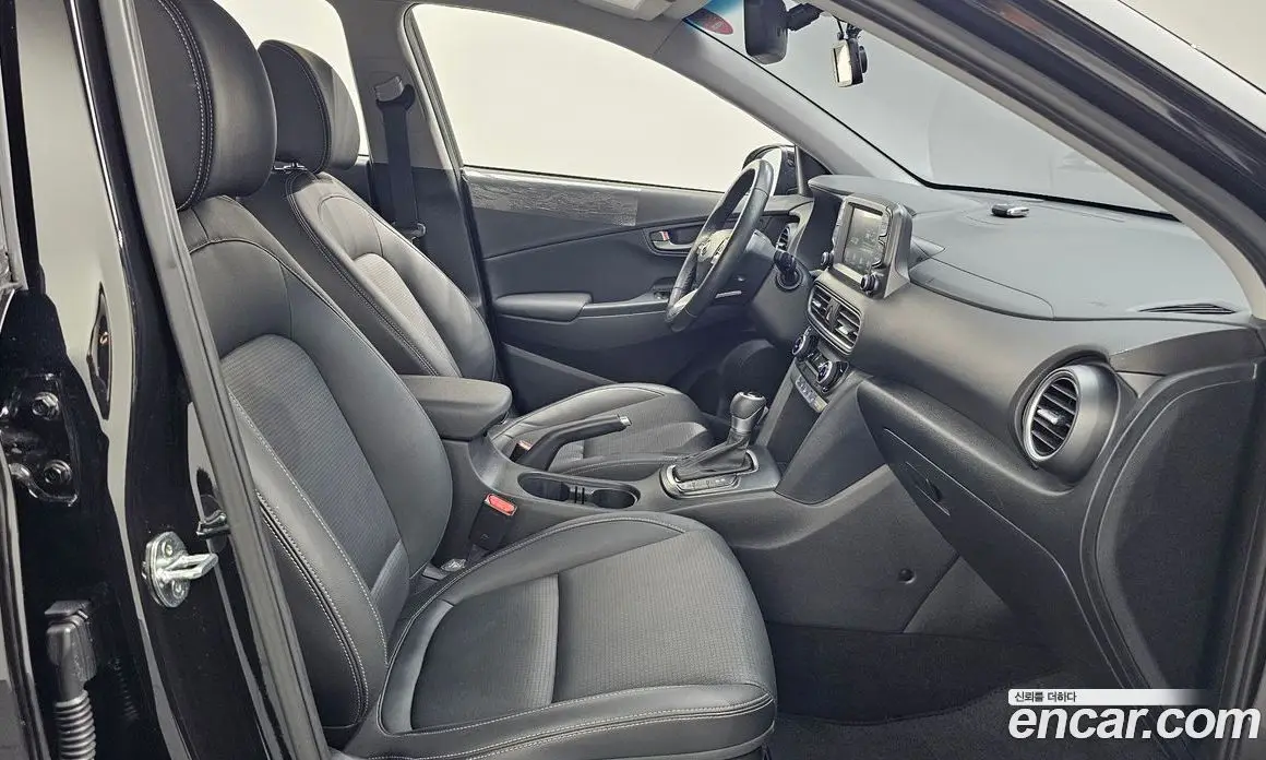 Hyundai Kona 2019 1.6 АКПП, фото 17