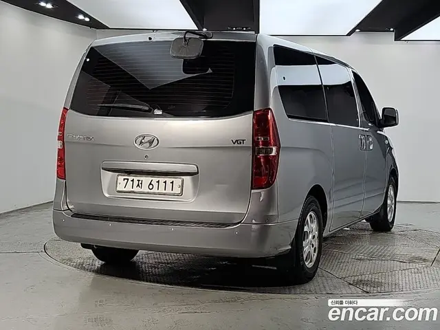 Hyundai Starex 2015 2.5 АКПП, миниатюра 2