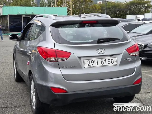 Hyundai Tucson 2010 2.0 АКПП, миниатюра 2