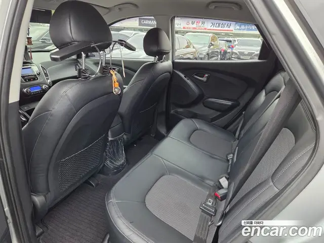 Hyundai Tucson 2010 2.0 АКПП, миниатюра 4