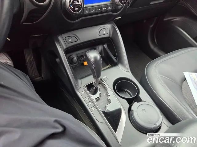Hyundai Tucson 2010 2.0 АКПП, миниатюра 8