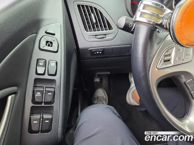 Hyundai Tucson 2010 2.0 АКПП, миниатюра 9