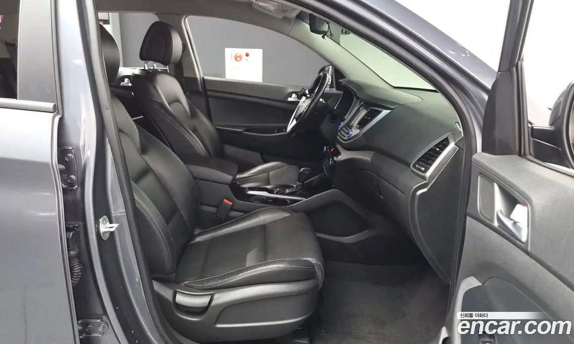 Hyundai Tucson 2015 1.7 АКПП, фото 17 Hyundai Tucson 2015 1.7 АКПП, фото 17